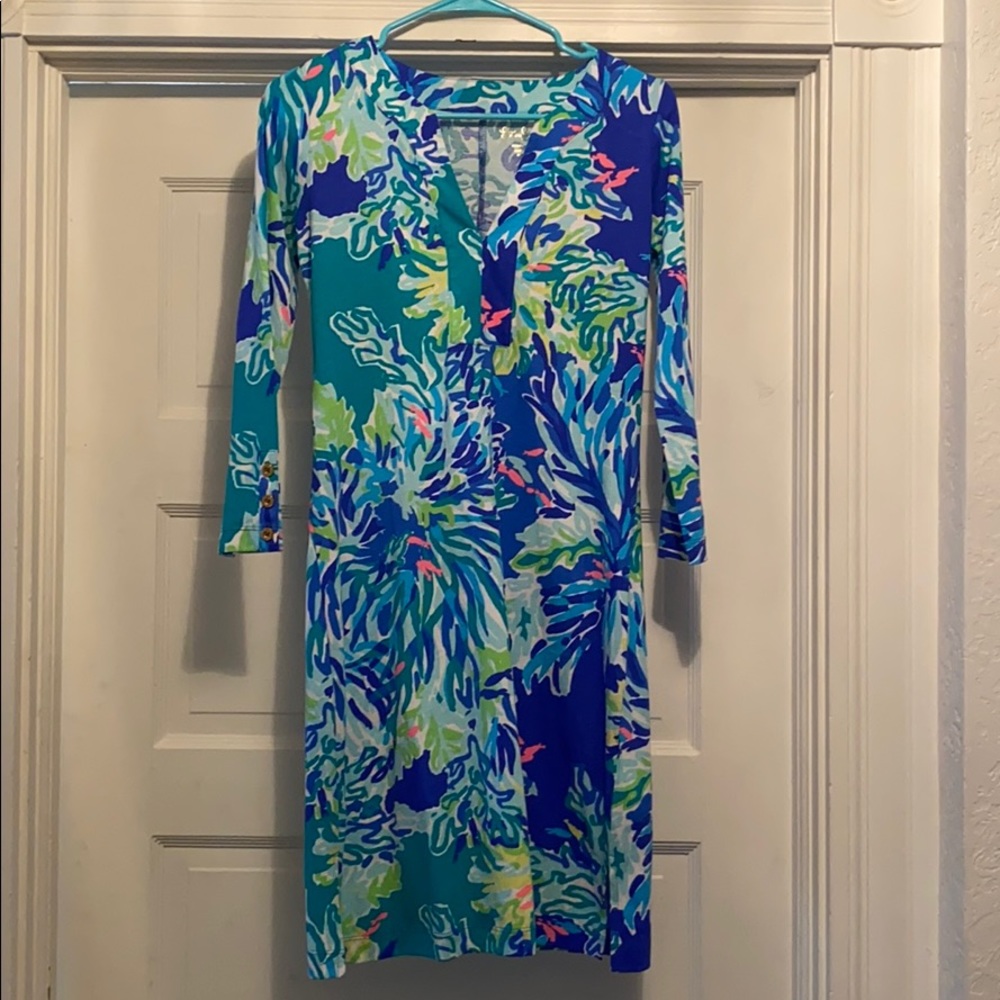 Lilly Pulitzer quarter sleeve dress. Size XS.